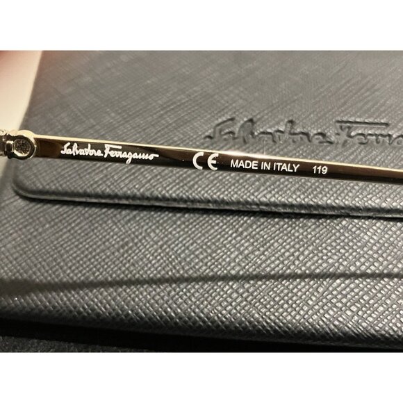 New Ferragamo Slim Temple Classic Square Sunglasses Tortoise Case SF2846S Italy - Picture 5 of 8